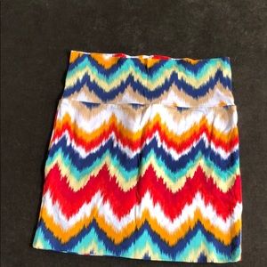 Wet seal vibrant chevron mini pencil skirt